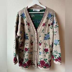 VTG Basic Editions Floral Cardigan (Size:L)